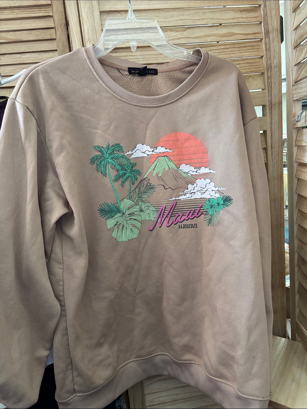 Social Scene  Tropical Graphic Sweatshirt - Maui Hawaii Large